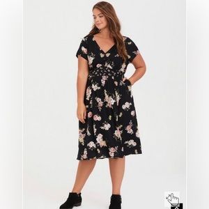 Torrid Midi Challis Button-Front Dress Size 2